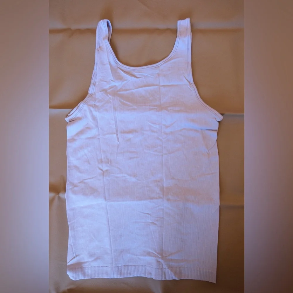 Lululemon Seek Simplicity Tank Powdered Mauve - Picture 3 of 5